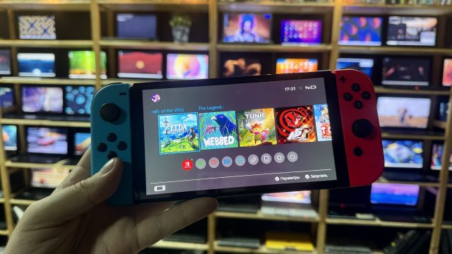Приставка Nintendo Switch OLED (прошитая) — изображение 3